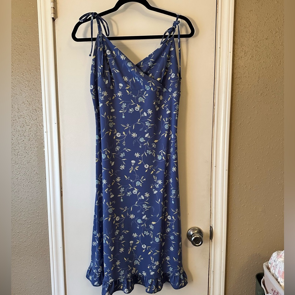 Blue Floral Spaghetti Strap Dress